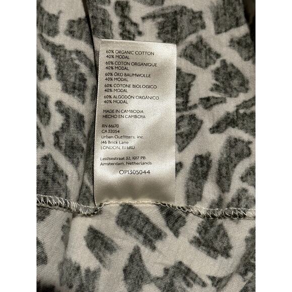 Maeve Anthropologie "Catie" Top In Olive and White Print Women 1X Flutter Sleeve - Picture 8 of 8